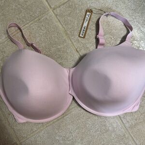NWT Skims Fits Everybody Tshirt Demi Bra